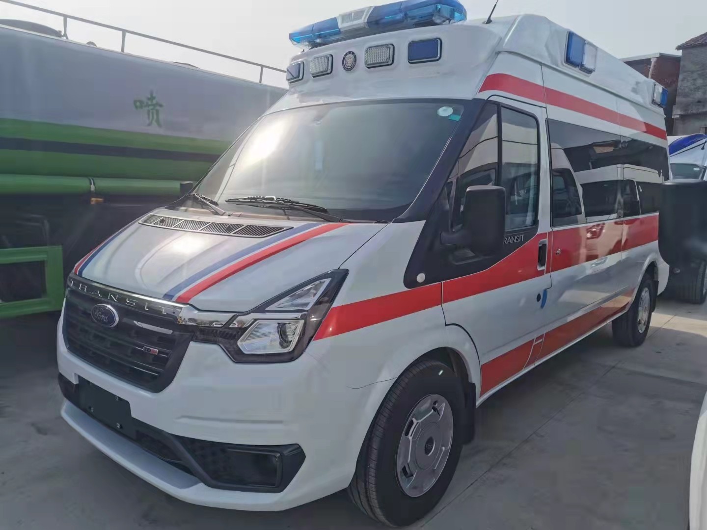 洛隆县救护车转院